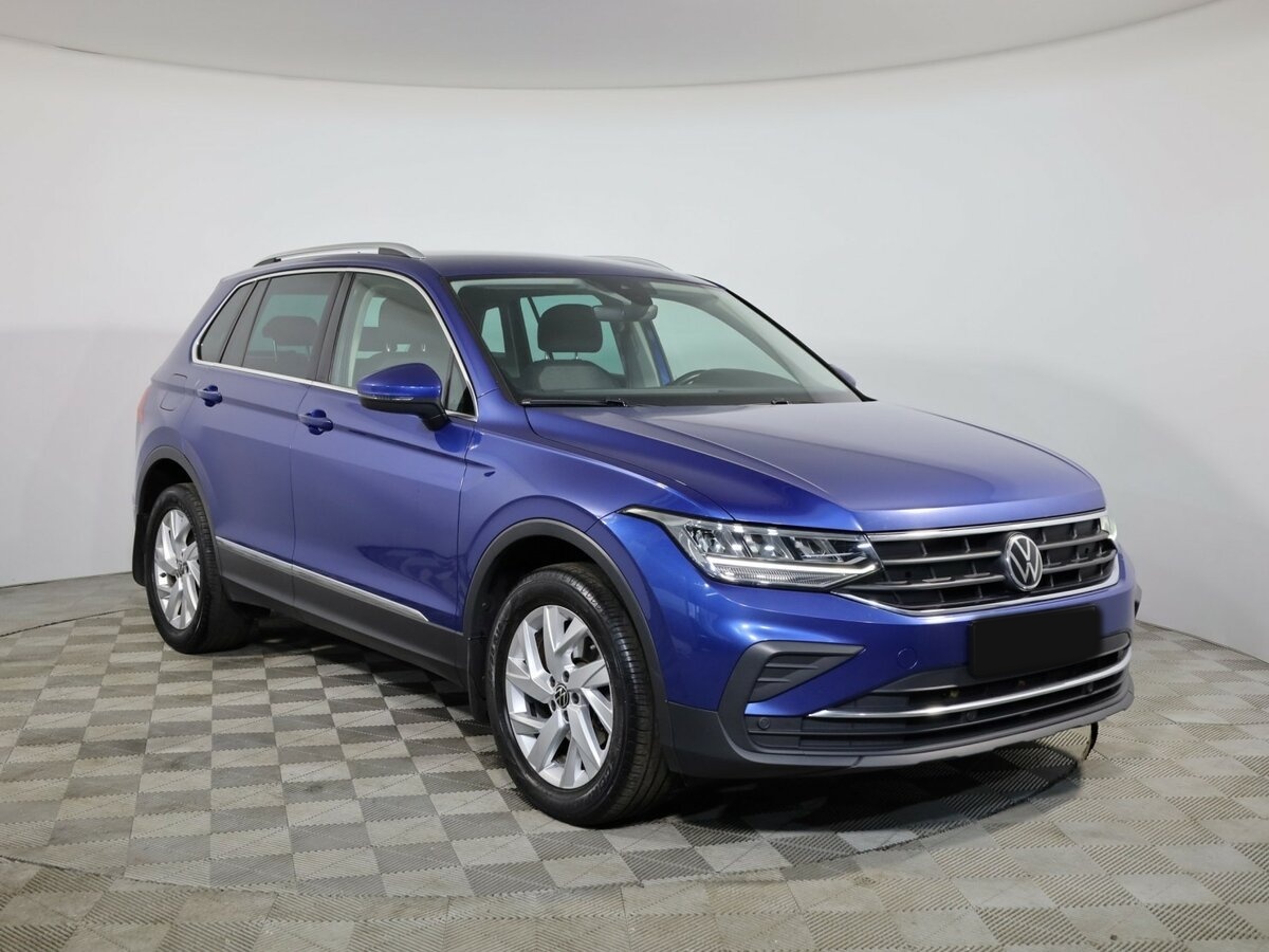 Volkswagen Tiguan II Рестайлинг, 2021 - 103 000 км. | Фото №3