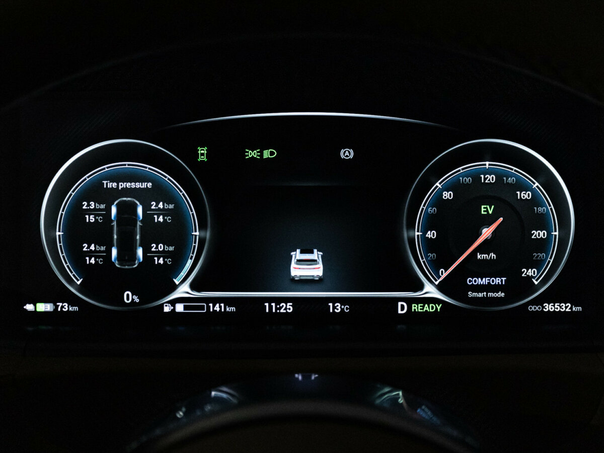 Voyah Free I Рестайлинг, 2023 Фото №12