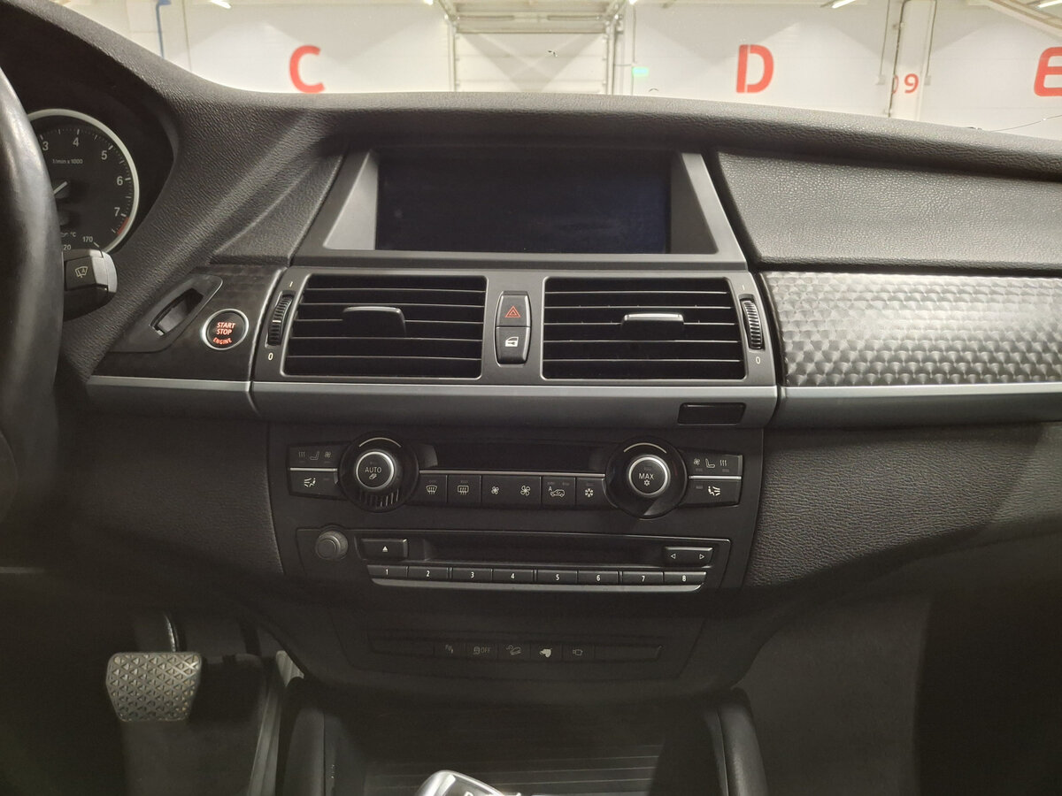 BMW X6 50i I (E71) Рестайлинг, 2012 Фото №15