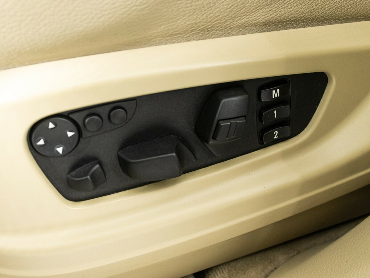 BMW X5 30i II (E70), 2008 Фото №15