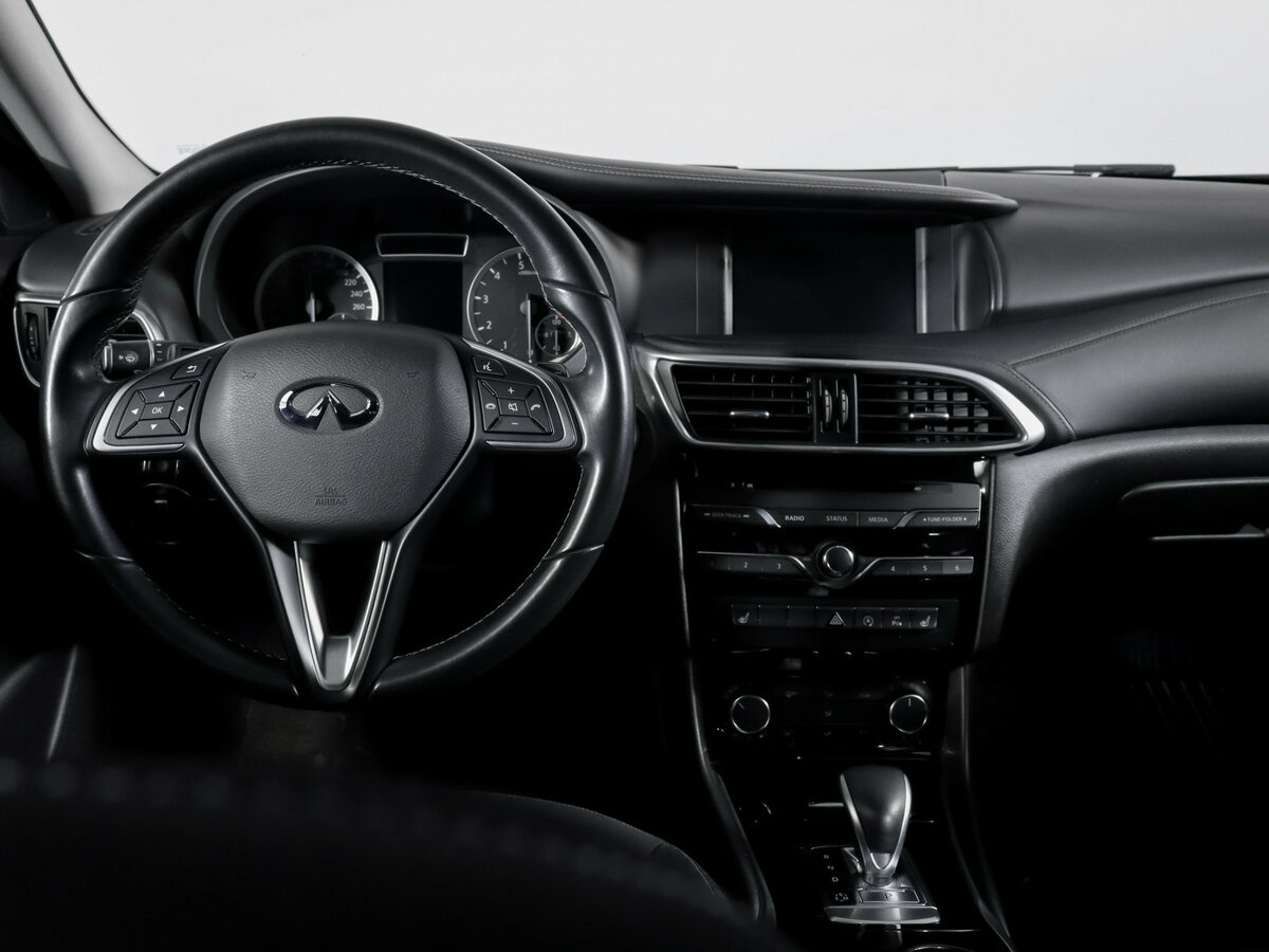 Infiniti QX30, 2017 Фото №10
