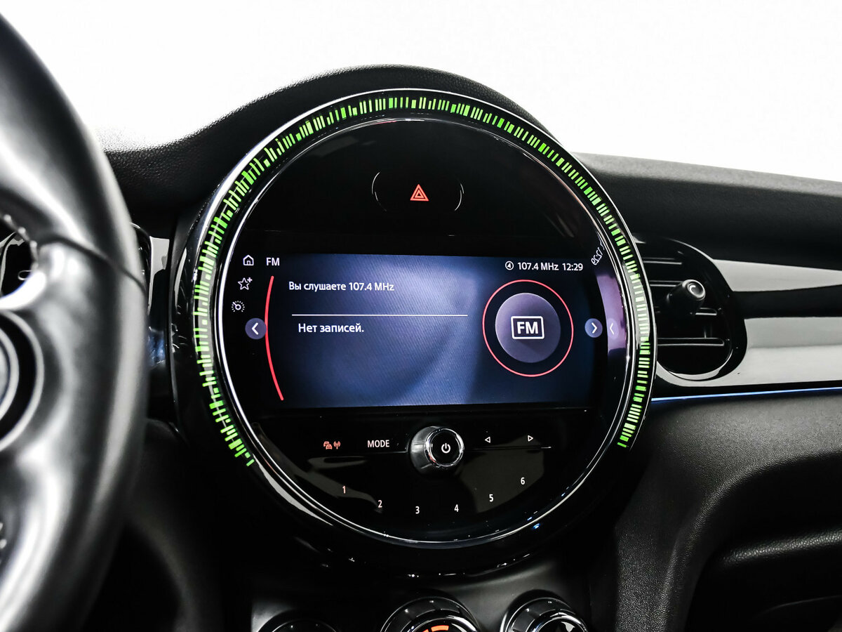 Mini Hatch JCW III (F55/F56) Рестайлинг 2, 2021 Фото №17