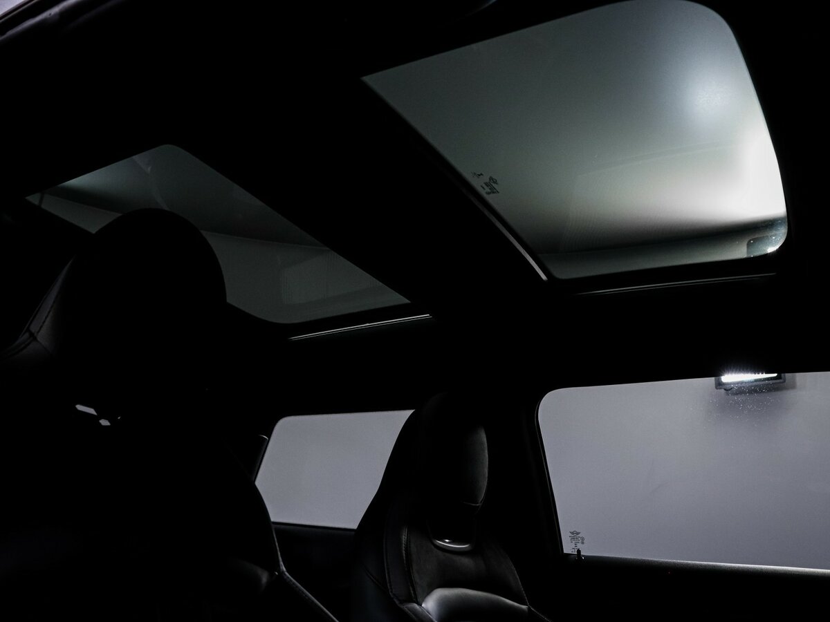 Mini Hatch JCW III (F55/F56) Рестайлинг, 2019 Фото №15