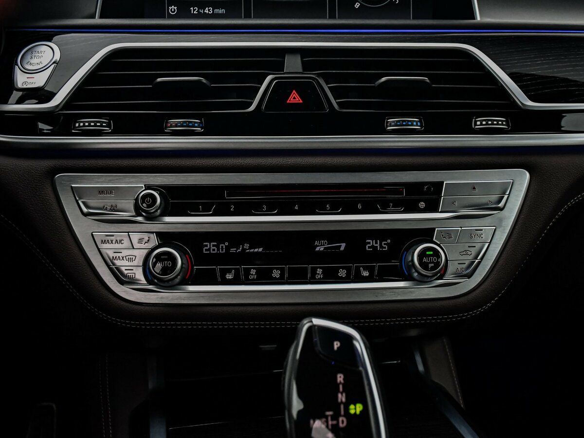 BMW 7 серии 740d xDrive VI (G11/G12), 2018 Фото №15