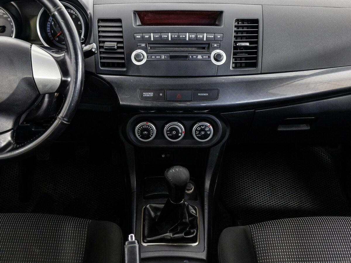 Mitsubishi Lancer X, 2008 Фото №9