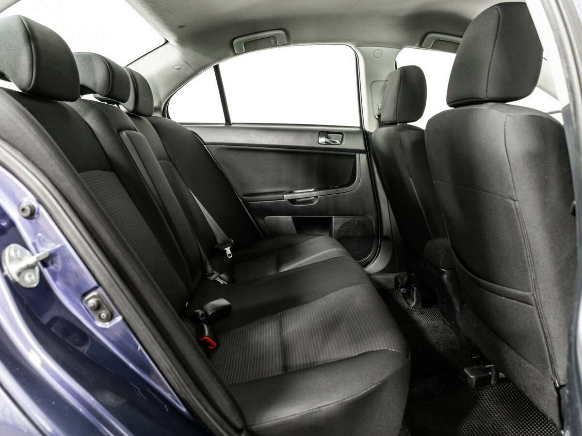 Mitsubishi Lancer X, 2008 Фото №11