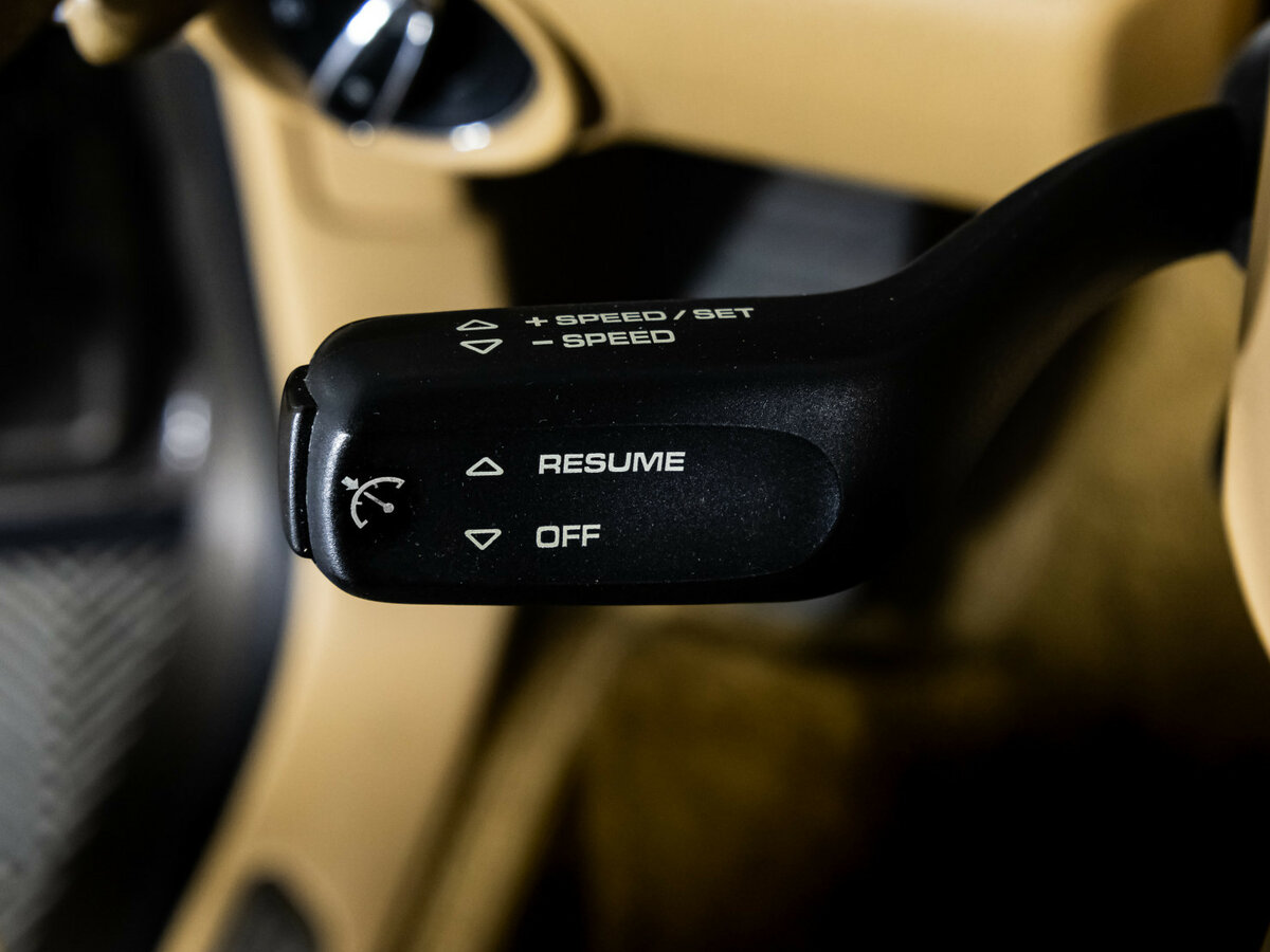 Porsche Cayenne Diesel II Рестайлинг (958), 2014 Фото №17