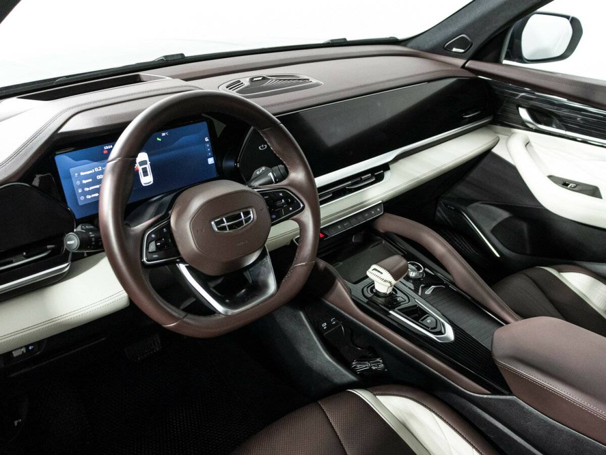 Geely Monjaro I, 2023 Фото №11