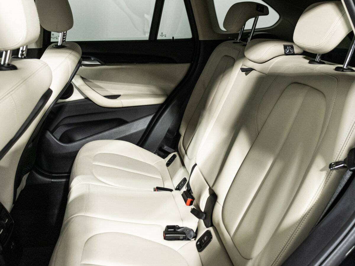 BMW X1 18i sDrive II (F48) Рестайлинг, 2020 Фото №10