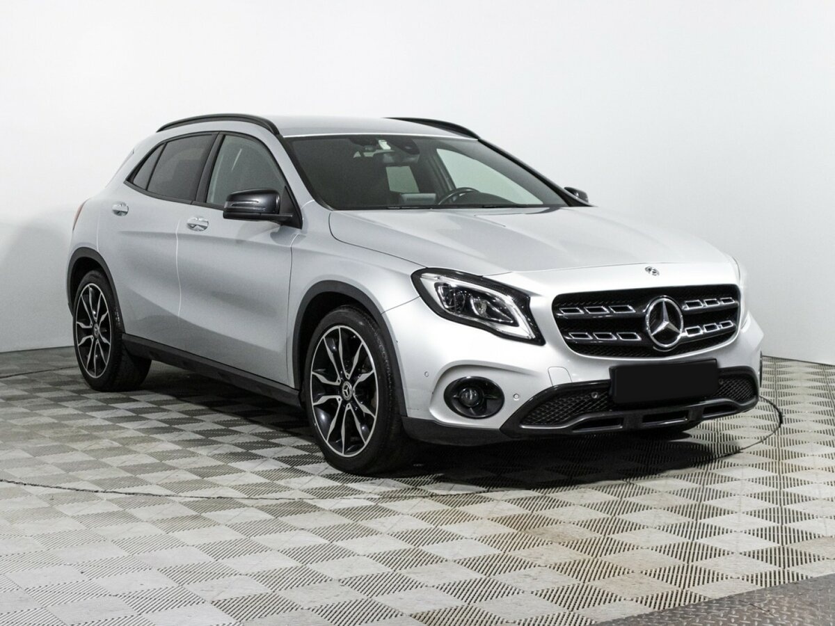 Mercedes-Benz GLA 200 I (X156) Рестайлинг, 2019 - 117 000 км. | Фото №3