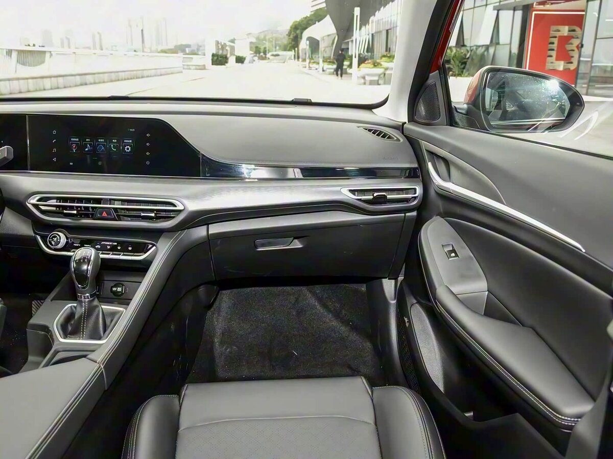 Changan Eado Plus, 2025 Фото №13