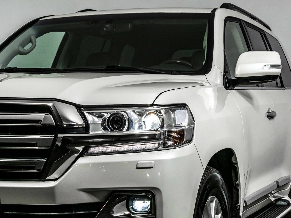 Toyota Land Cruiser 200 Series Рестайлинг 2, 2019 Фото №20