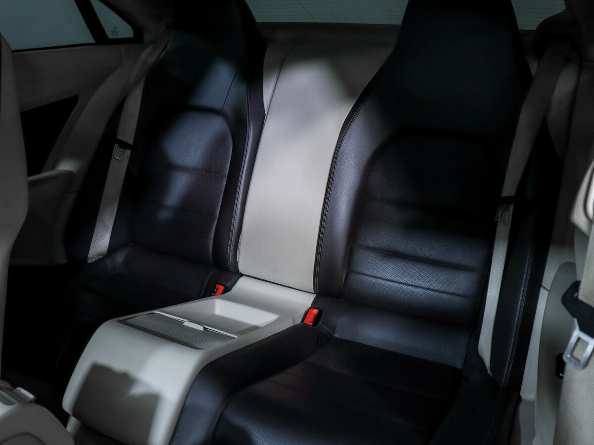 Mercedes-Benz E-Класс 350 IV (W212, S212, C207) Рестайлинг, 2014 Фото №10