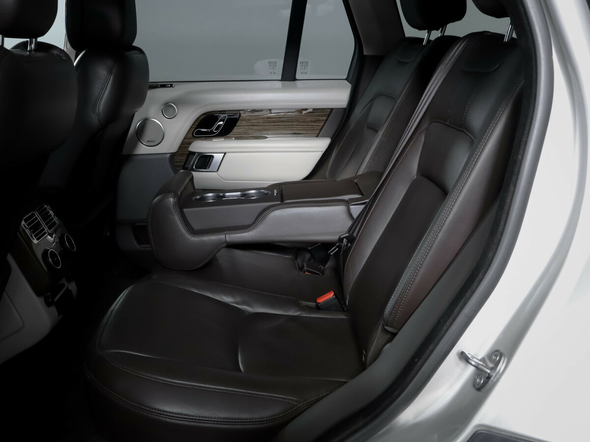 Land Rover Range Rover IV Рестайлинг, 2018 Фото №10