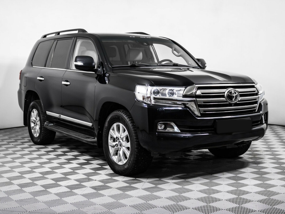 Toyota Land Cruiser 200 Series Рестайлинг 2, 2016 Фото №3