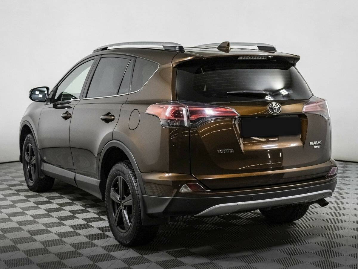 Toyota RAV4 IV (XA40) Рестайлинг, 2017 Фото №6