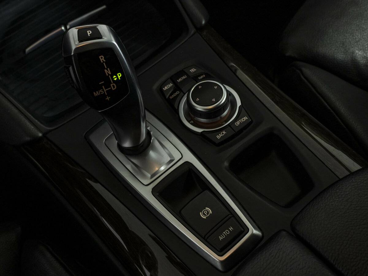 BMW X6 35i I (E71) Рестайлинг, 2012 Фото №18