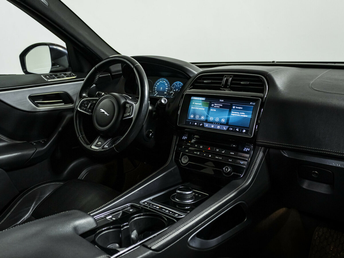 Jaguar F-Pace I, 2016 Фото №7