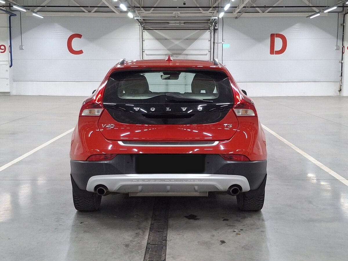 Volvo V40 Cross Country I Рестайлинг, 2017 - 133 679 км. | Фото №6
