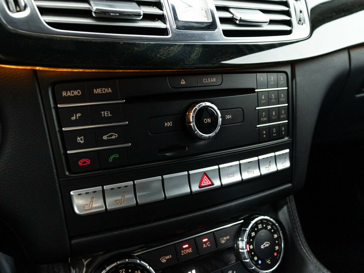 Mercedes-Benz CLS 250 BlueTEC II (C218) Рестайлинг, 2015 Фото №15