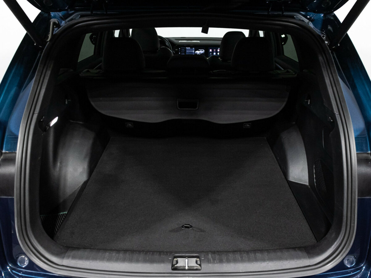 Geely Monjaro I, 2023 Фото №23