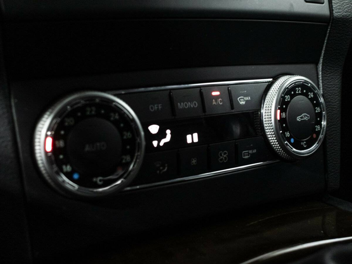 Mercedes-Benz GLK-Класс 300 I (X204), 2011 Фото №14