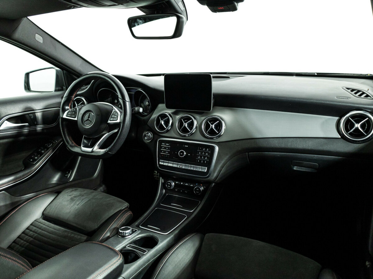 Mercedes-Benz GLA 250 I (X156) Рестайлинг, 2019 Фото №9