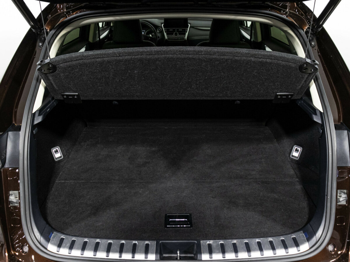 Lexus NX 200 I Рестайлинг, 2019 Фото №21