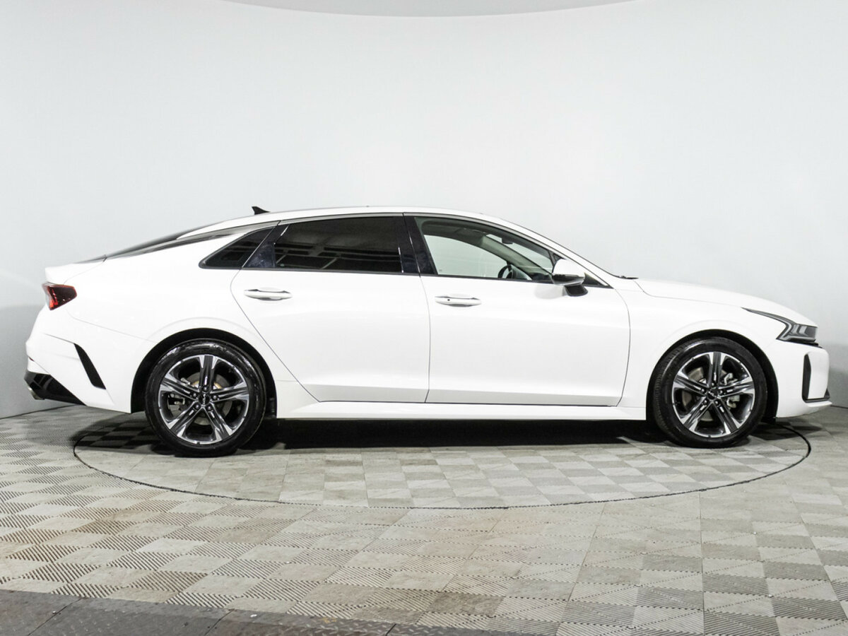 Kia K5 III, 2022 Фото №4