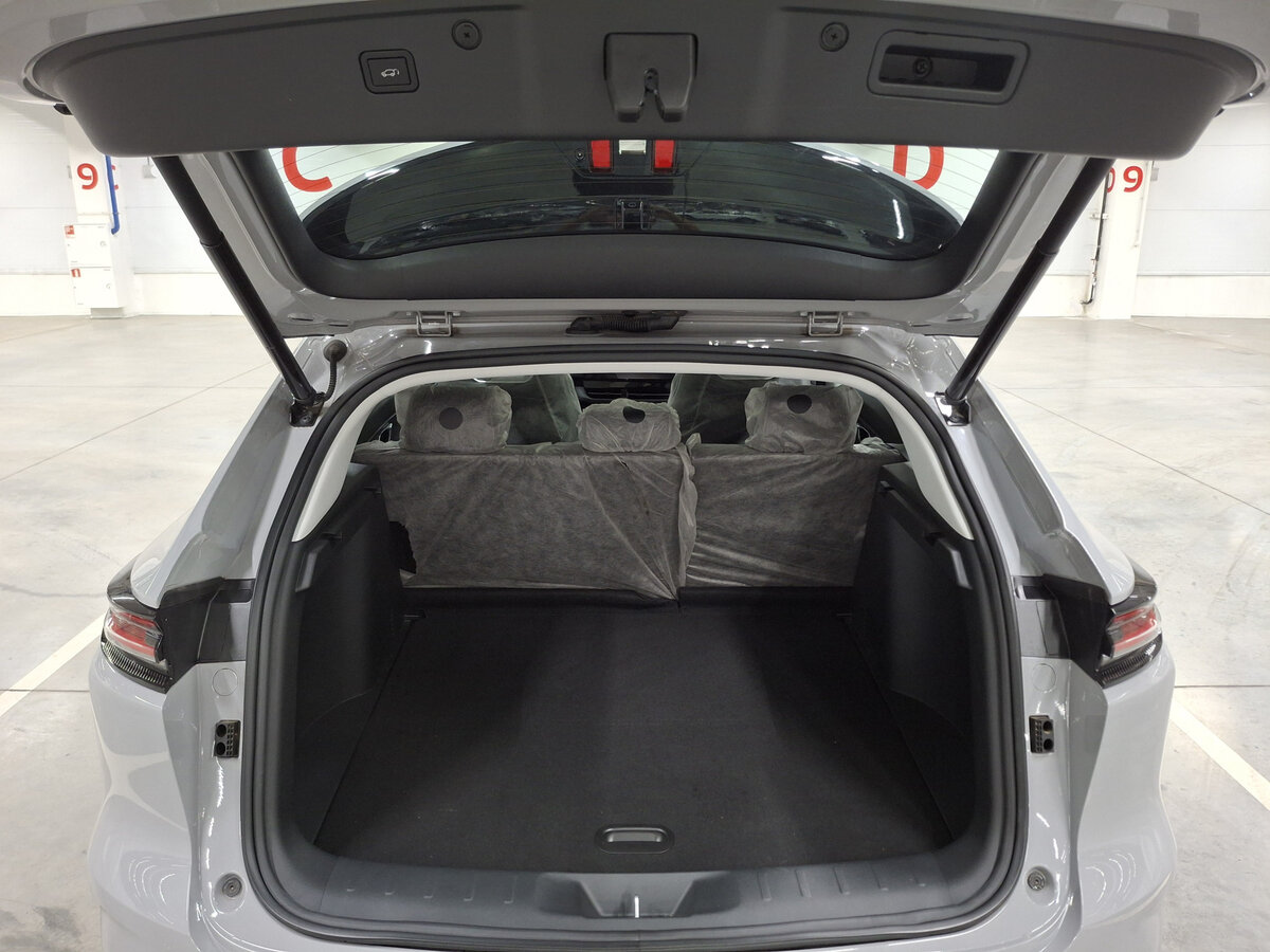 Changan UNI-K, 2024 Фото №10