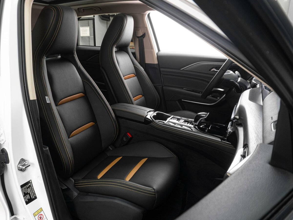 FAW Bestune T77 I, 2023 Фото №11