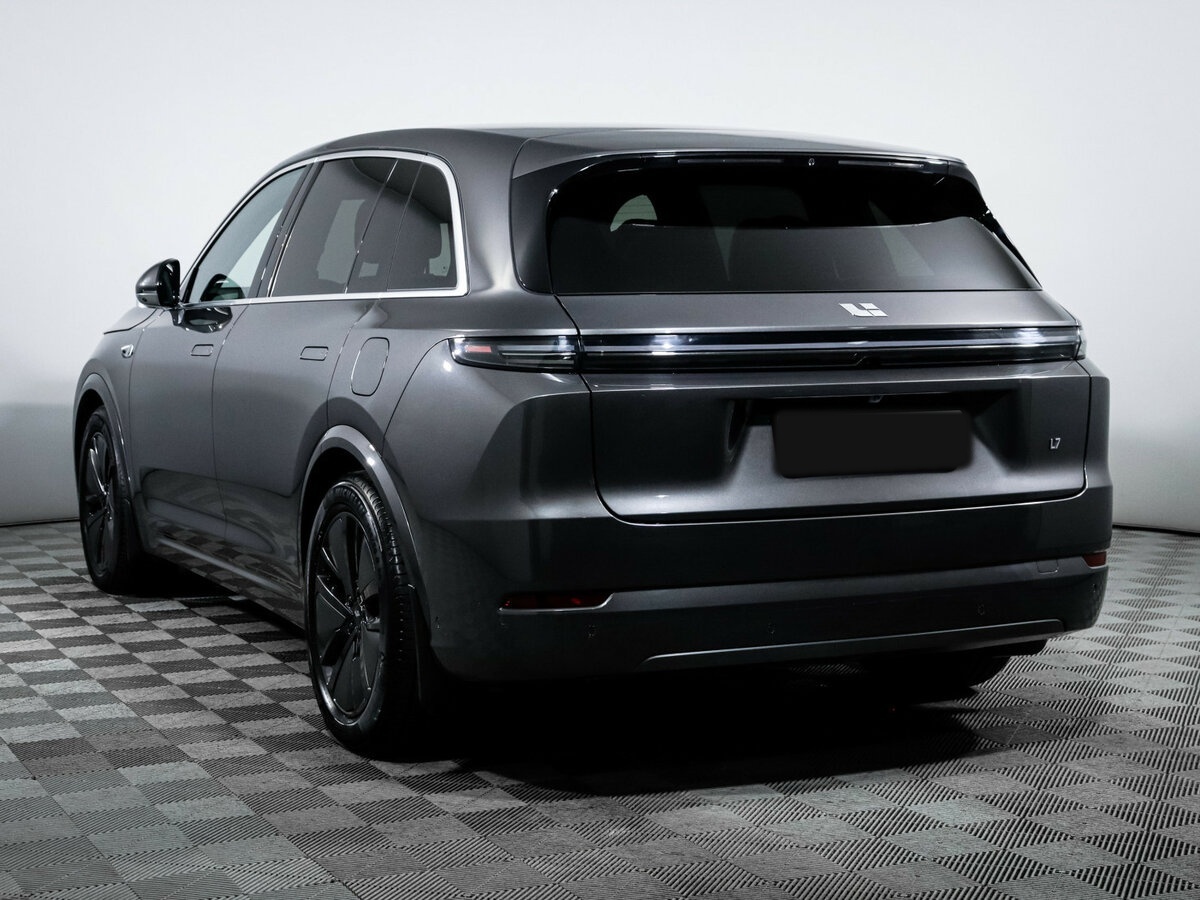 Li Auto (Lixiang) L7 52.3 kWh I Рестайлинг, 2024 - 34 733 км. | Фото №7