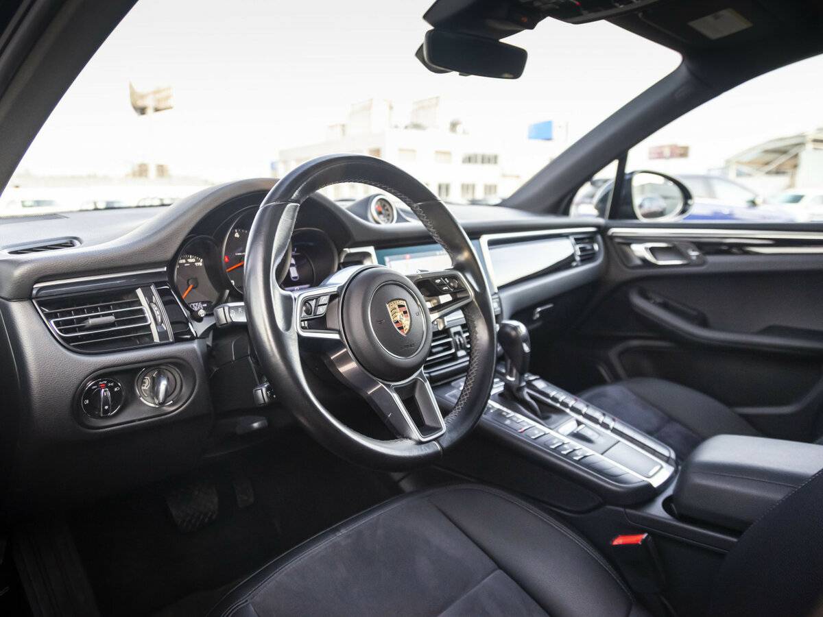 Porsche Macan I Рестайлинг, 2021 Фото №11