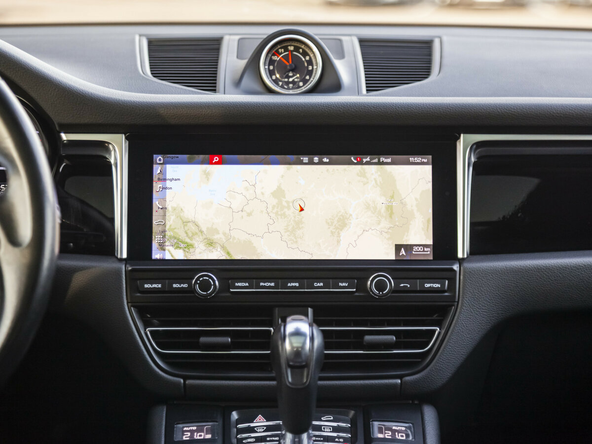 Porsche Macan I Рестайлинг, 2021 Фото №15