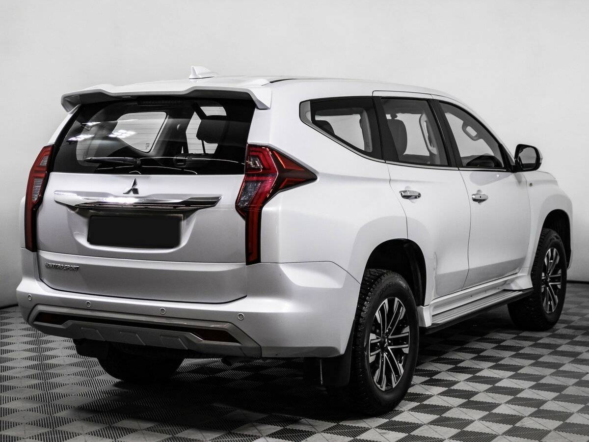 Mitsubishi Montero Sport III Рестайлинг, 2021 - 5 746 км. | Фото №4