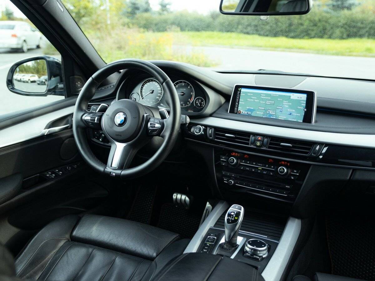 BMW X5 M50d III (F15), 2014 Фото №17