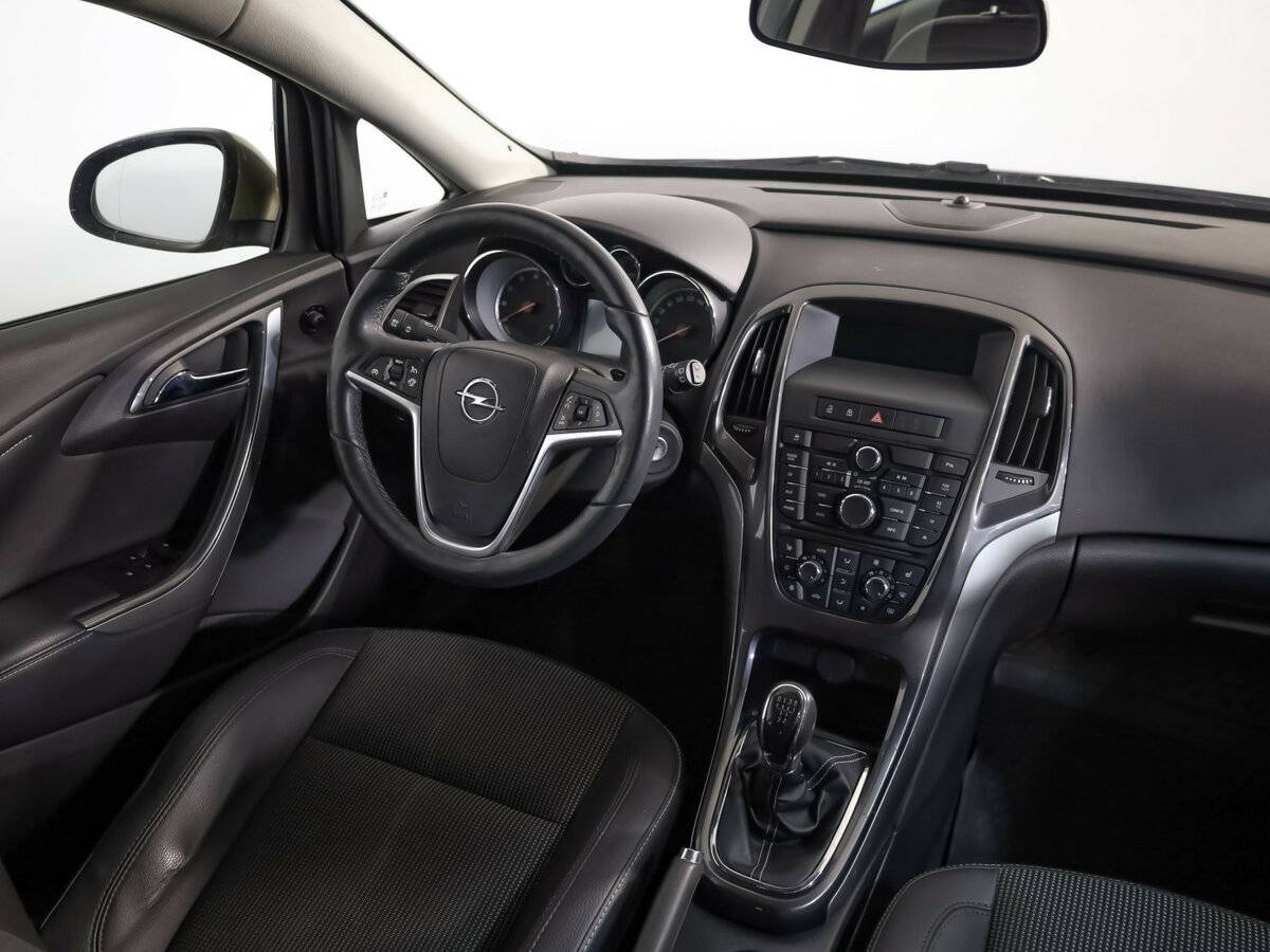 Opel Astra J, 2012 - 101 416 км. | Фото №7