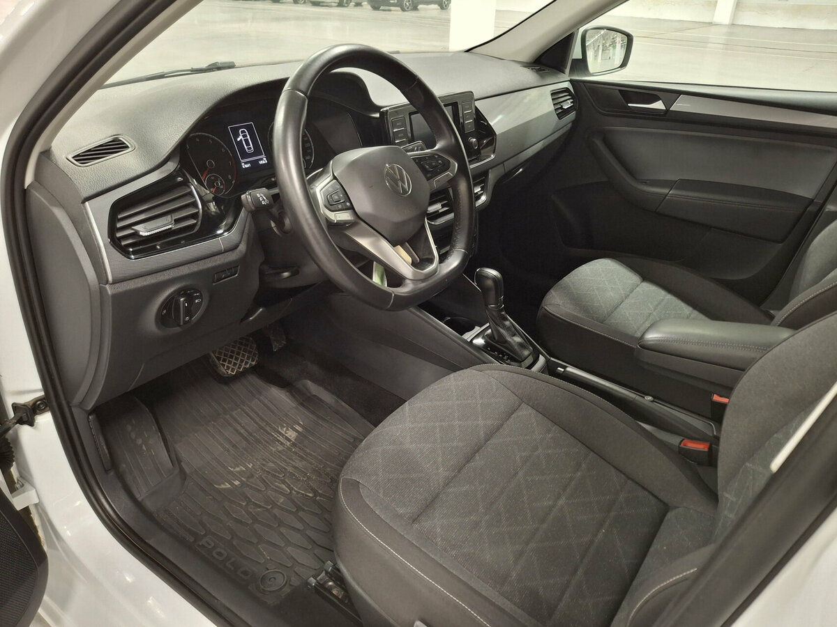 Volkswagen Polo VI, 2021 Фото №16