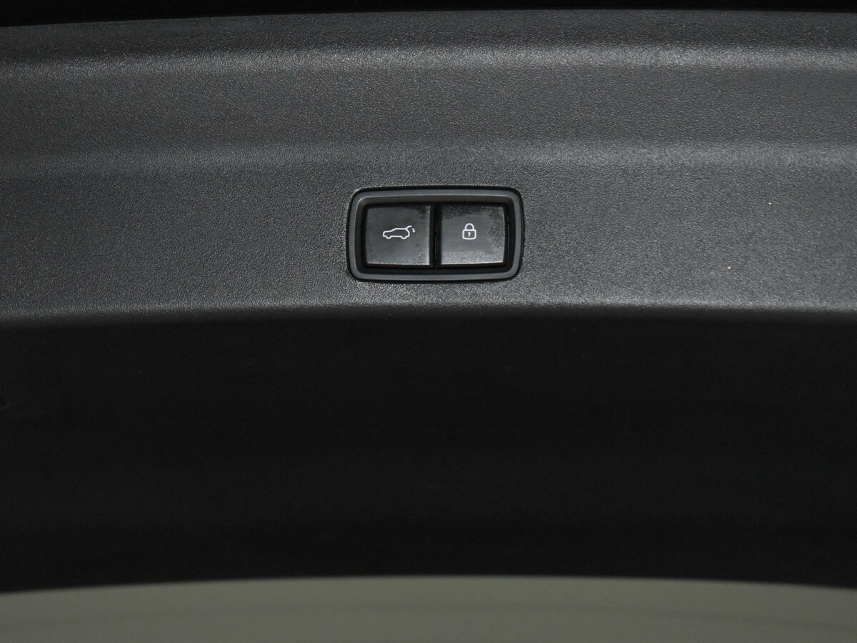 Li Auto (Lixiang) L9 44.5 kWh I, 2023 Фото №23