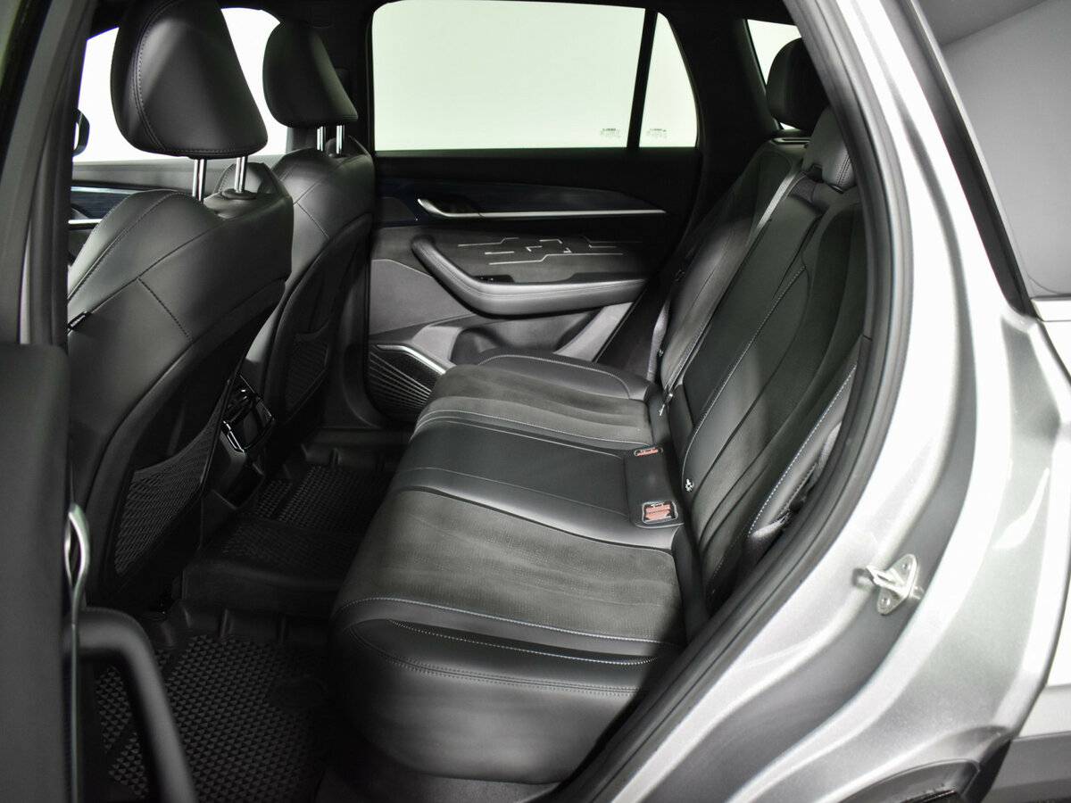 Geely Monjaro I, 2024 Фото №8