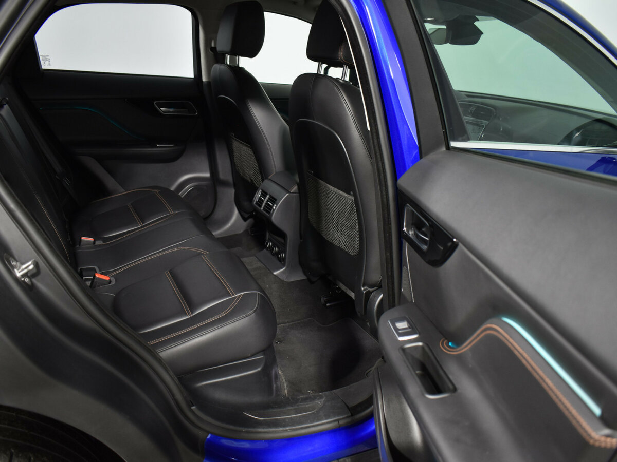Jaguar F-Pace I, 2018 Фото №11
