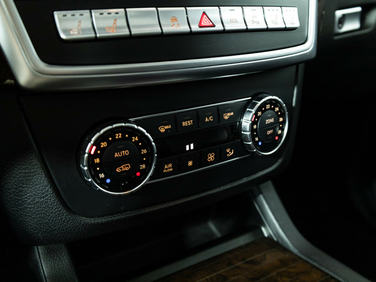 Mercedes-Benz GL-Класс 350 II (X166), 2013 Фото №20