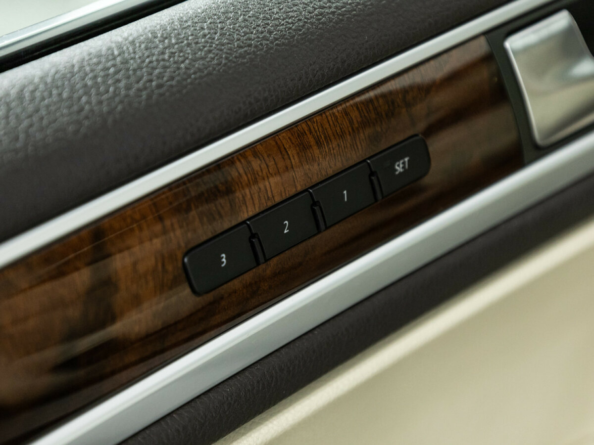 Volkswagen Touareg II, 2013 Фото №15