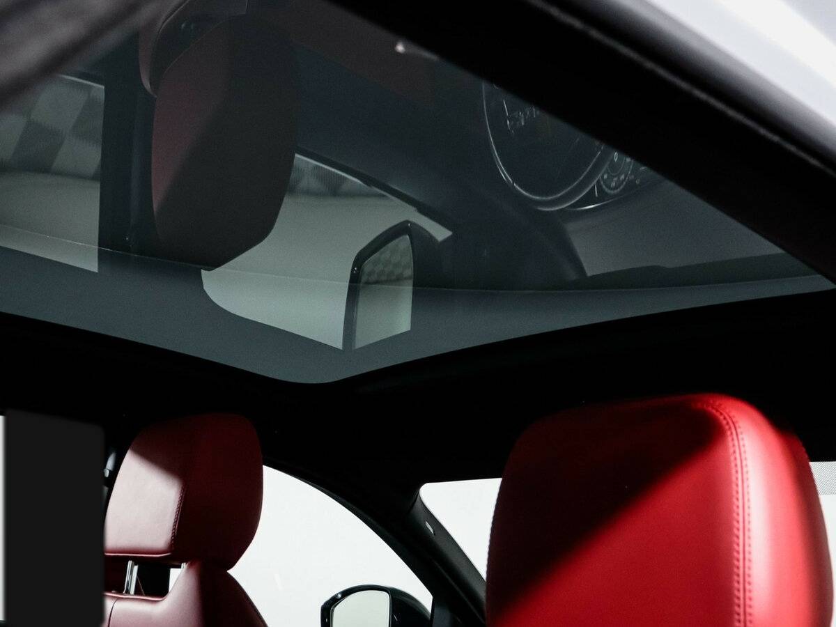 Jaguar E-Pace I, 2019 Фото №18