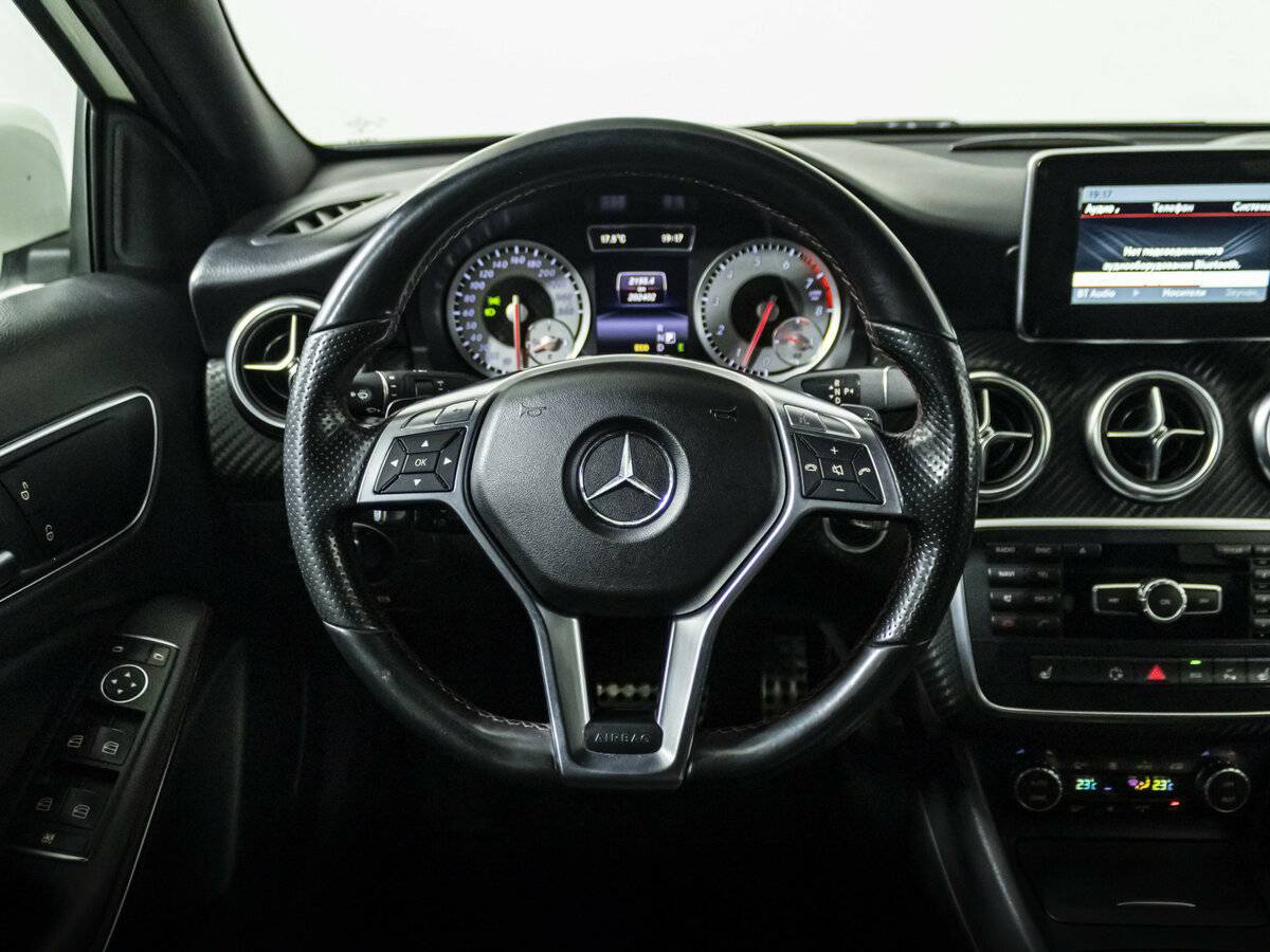 Mercedes-Benz A-Класс 180 III (W176), 2014 Фото №11