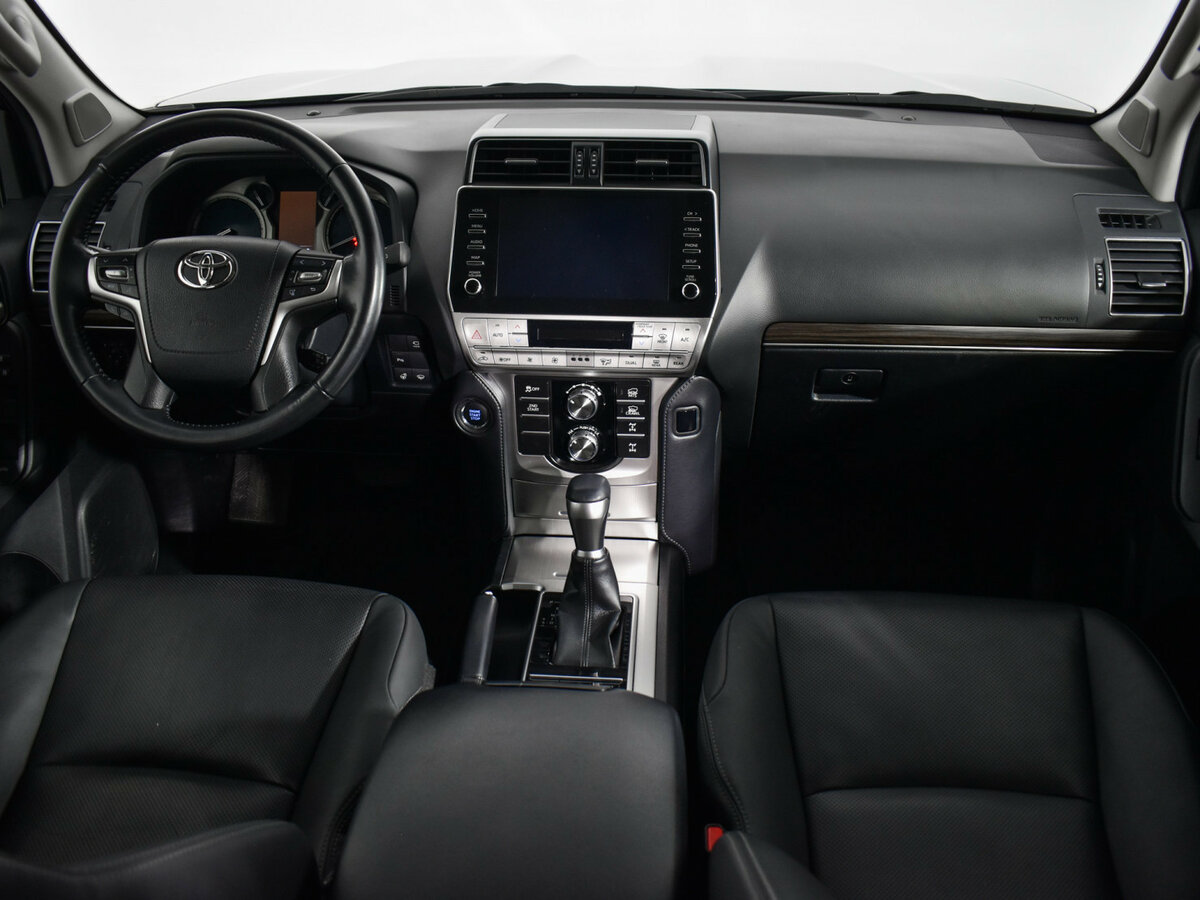 Toyota Land Cruiser Prado 150 Series Рестайлинг 3, 2022 Фото №12