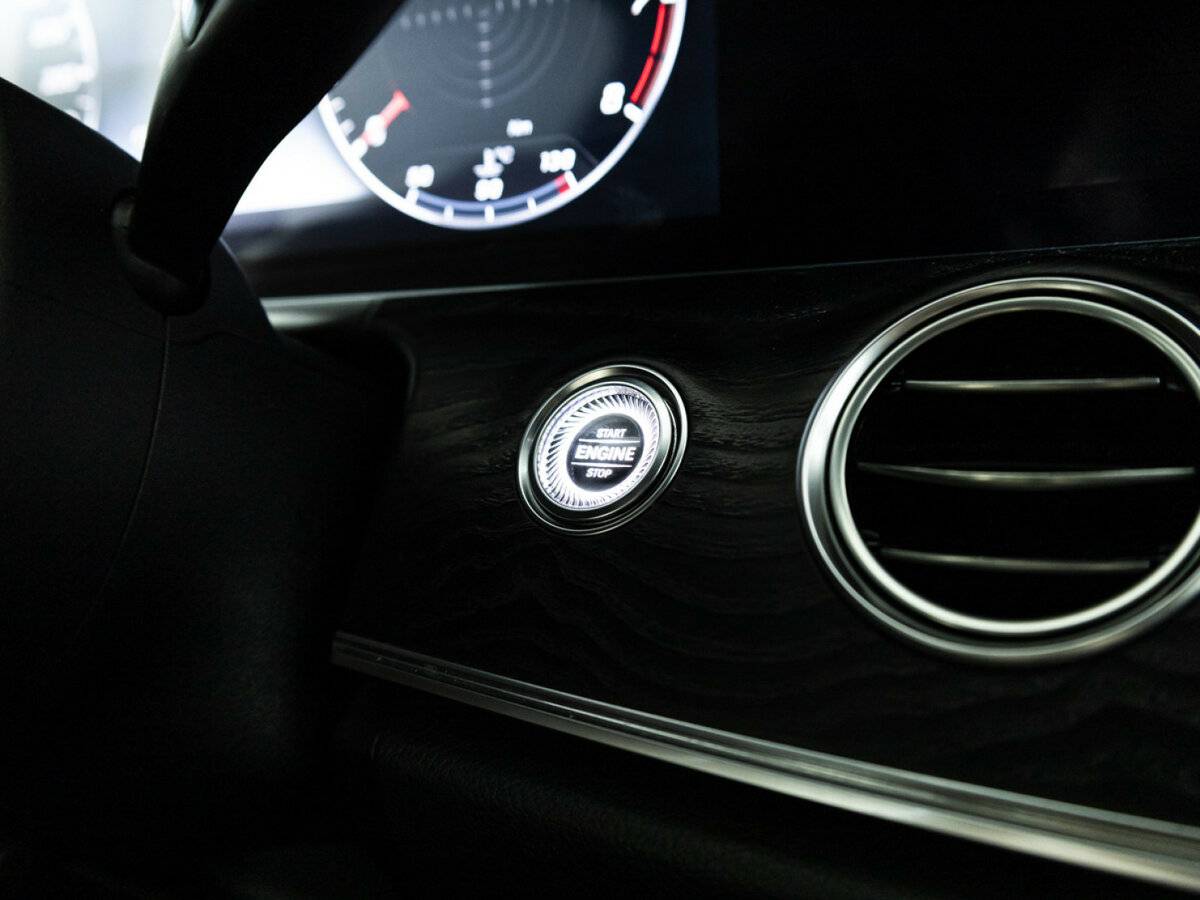 Mercedes-Benz E-Класс 200 V (W213, S213, C238), 2019 Фото №20