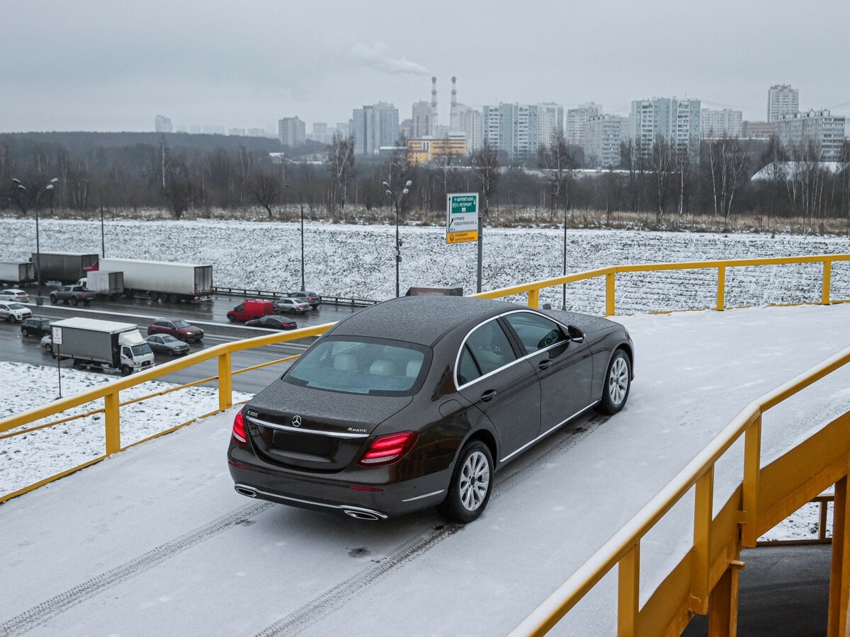 Mercedes-Benz E-Класс 200 V (W213, S213, C238), 2016 Фото №17