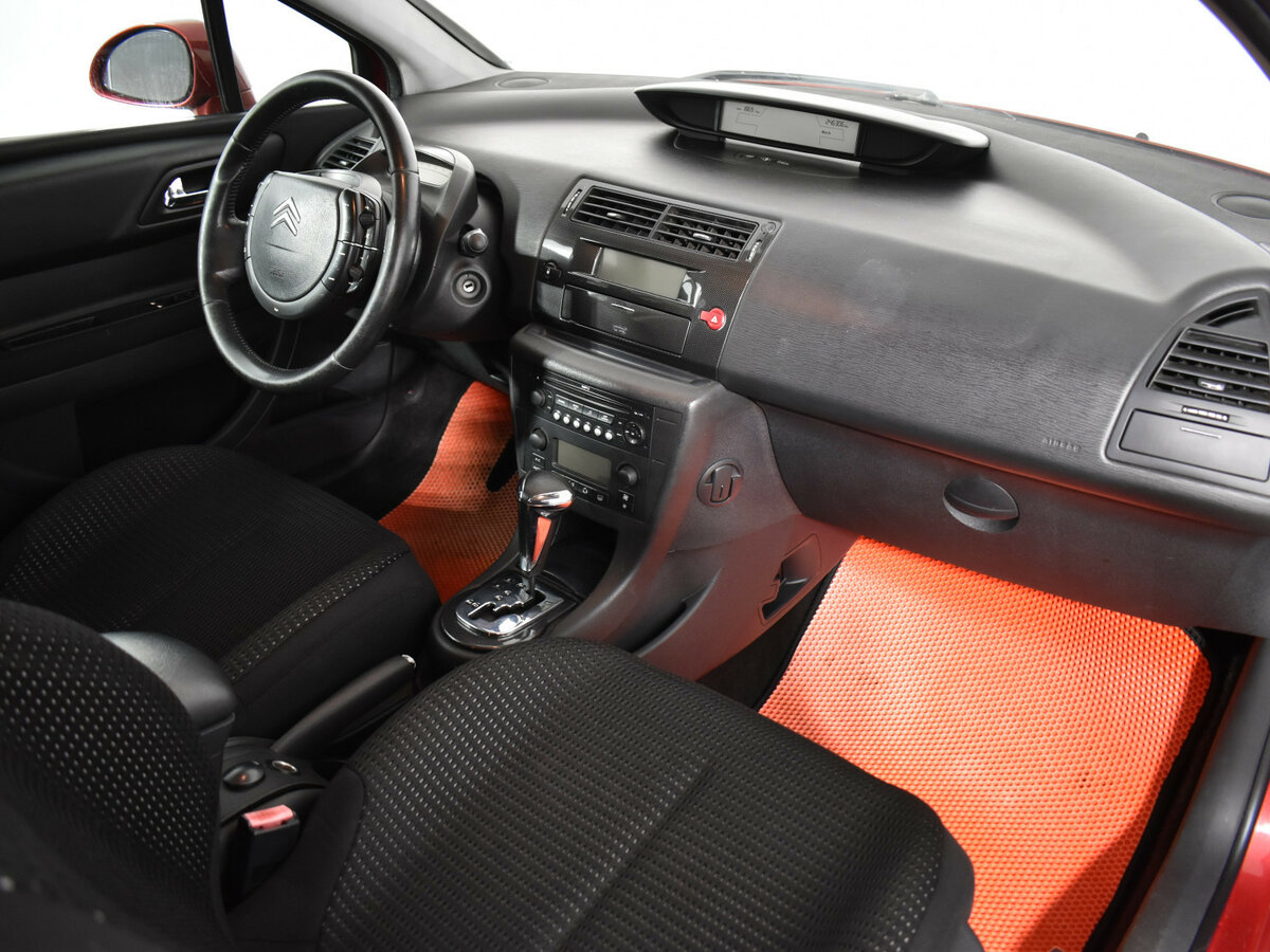 Citroen C4 I Рестайлинг, 2008 Фото №10