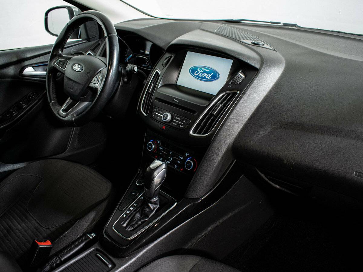 Ford Focus III Рестайлинг, 2017 - 146 037 км. | Фото №8